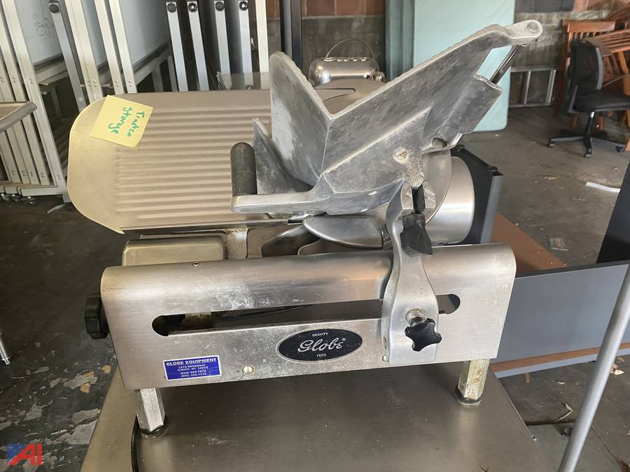 Auctions International Auction Siena CollegeNY 29483 ITEM Globe